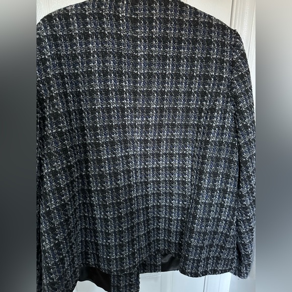 Blue and black woven blazer - Picture 2 of 6